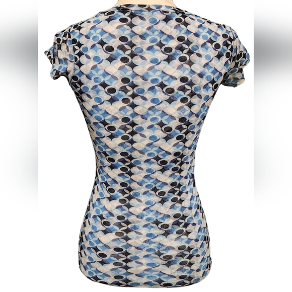 Sweet Pea Scoopneck Blouse - Picture 2 of 4